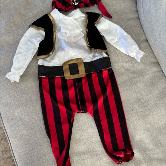 Pirate costume 12-18 months - Picture 2 of 13